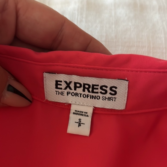 Express - Picture 2 of 3